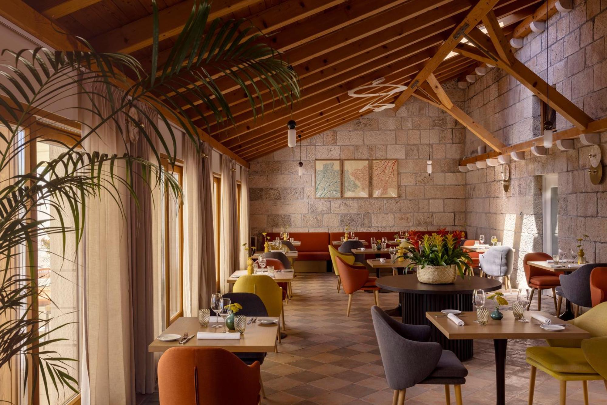 Palace Natali Hotel
